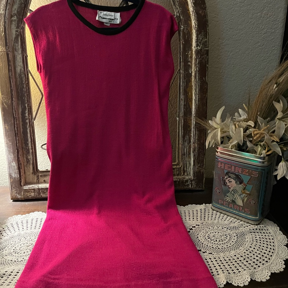 Vintage Ami Knits by Neiman Marcus  , Size 4 , Red with Black Trim